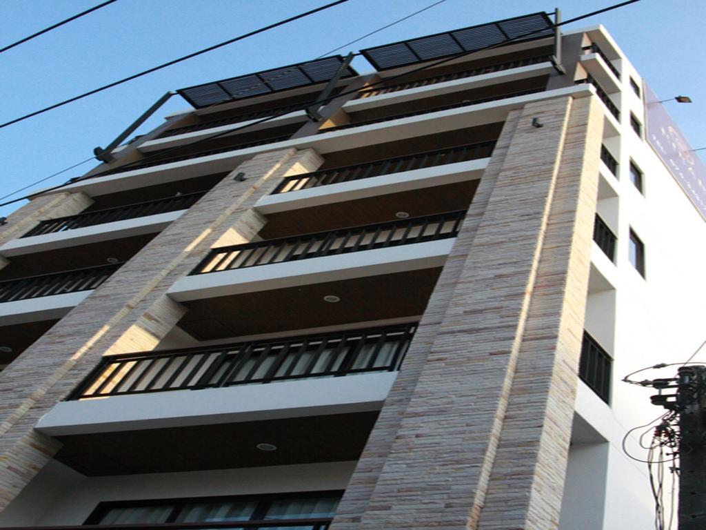 Hiran Residence Patong Buitenkant foto