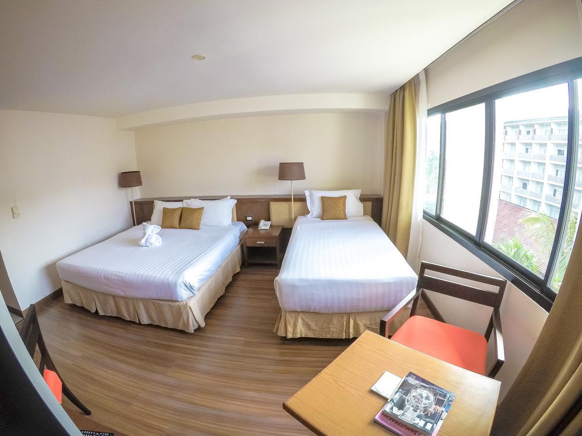 Hiran Residence Patong Buitenkant foto